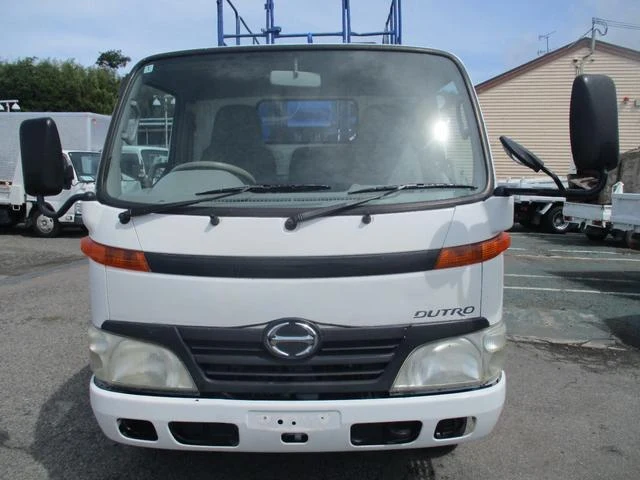 Hino DUTRO 2
