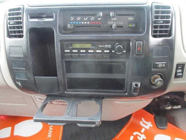Hino DUTRO 42