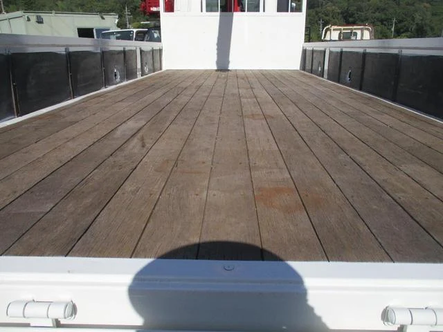Hino RANGER 27