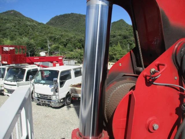 Hino RANGER 37
