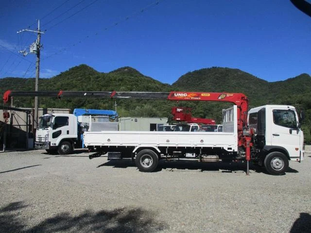 Hino RANGER 24