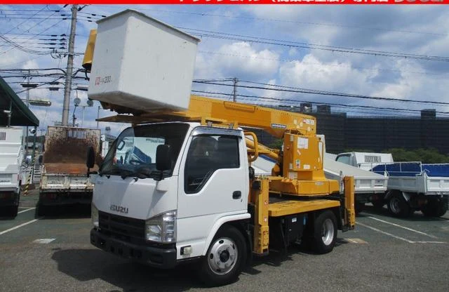 Isuzu ELF