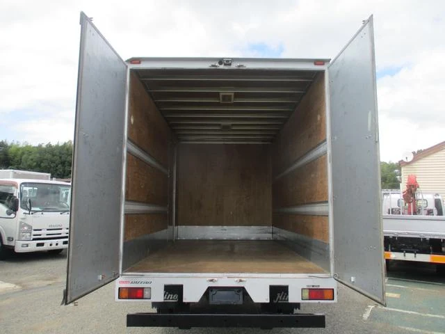 Hino DUTRO 7