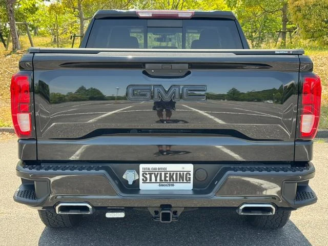 GMC SIERA 3