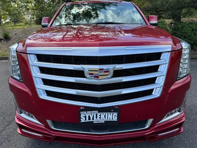 Cadillac ESCALADE 11