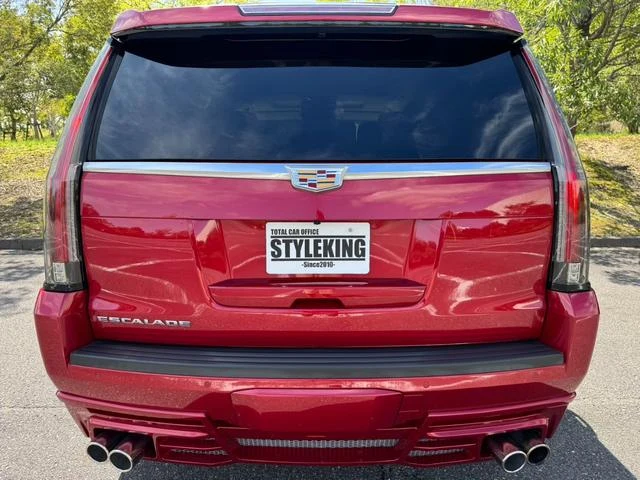 Cadillac ESCALADE 13