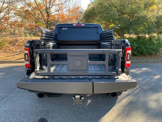 Dodge RAM 31