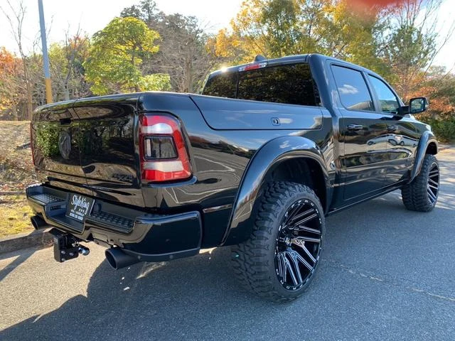 Dodge RAM 8