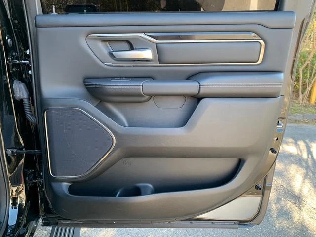 Dodge RAM 64