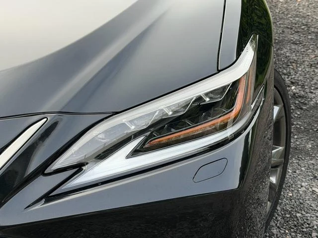 Lexus ES 3