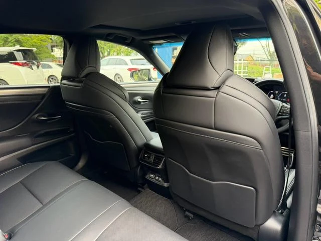 Lexus ES 65