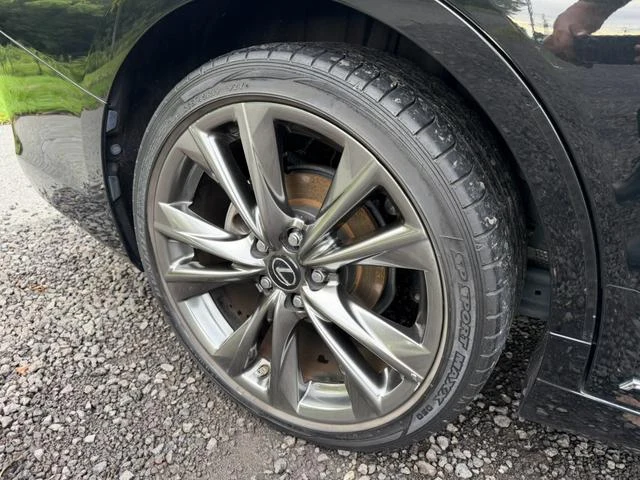 Lexus ES 24