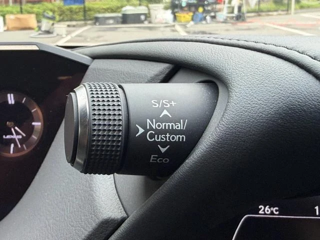Lexus ES 46