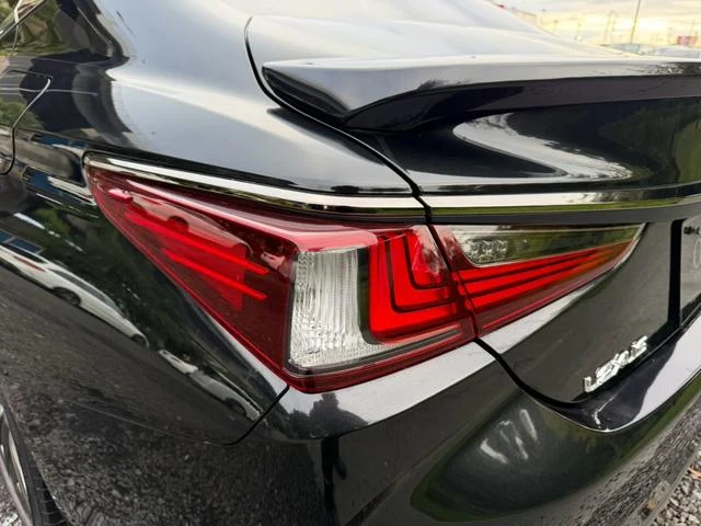 Lexus ES 26