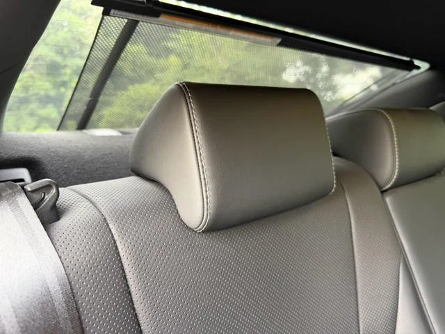 Lexus ES 64