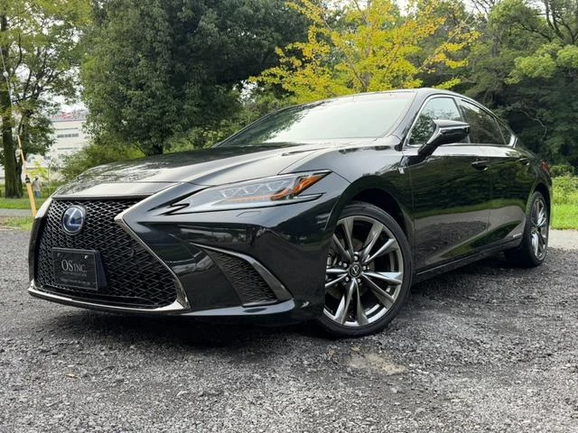 Lexus ES 6