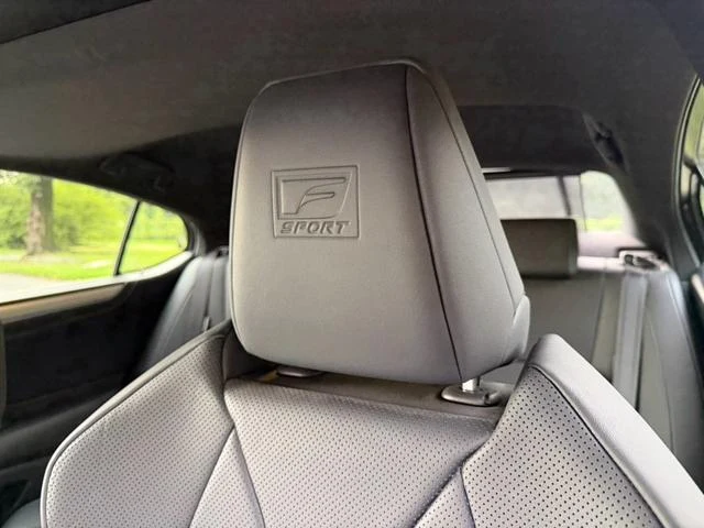 Lexus ES 76
