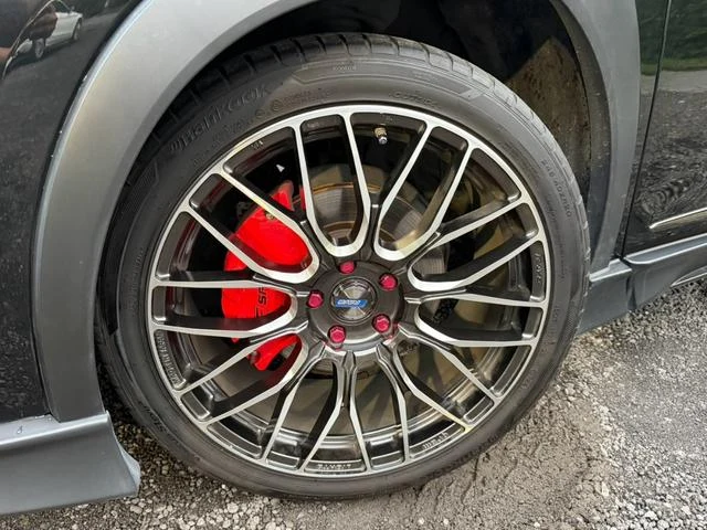 Lexus UX 7
