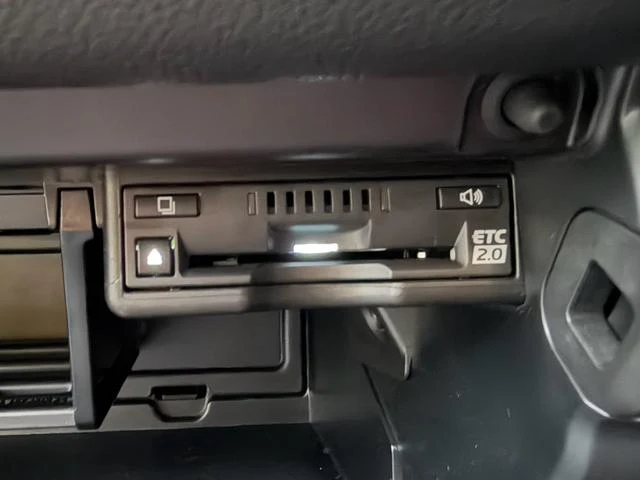 Lexus UX 71