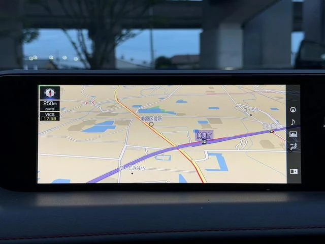 Lexus UX 50