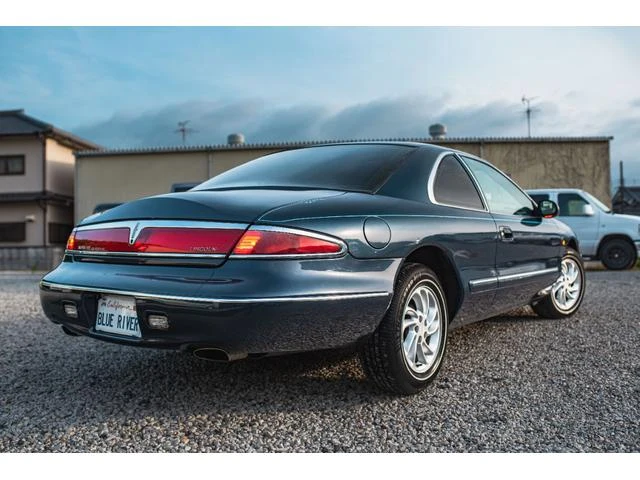 Lincoln MARK VIII 43