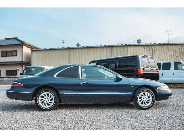 Lincoln MARK VIII 70