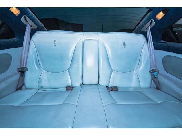 Lincoln MARK VIII 39