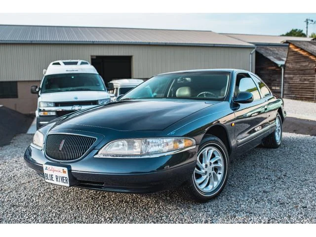 Lincoln MARK VIII 55