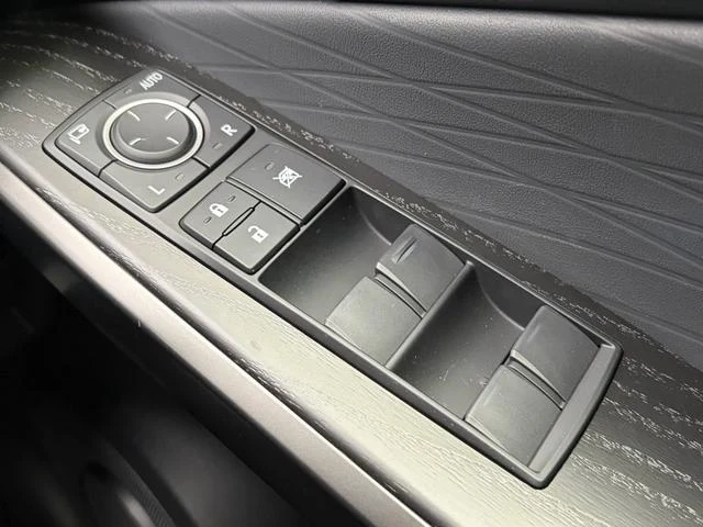 Lexus IS 33