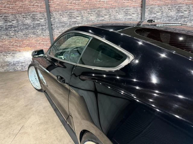 Ford MUSTANG 15