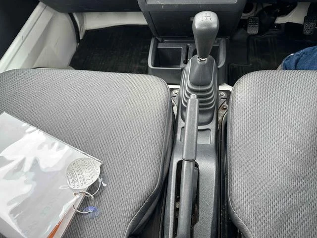 Daihatsu HIJET 19