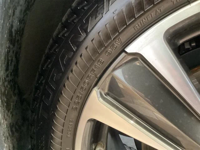 Lexus UX 26