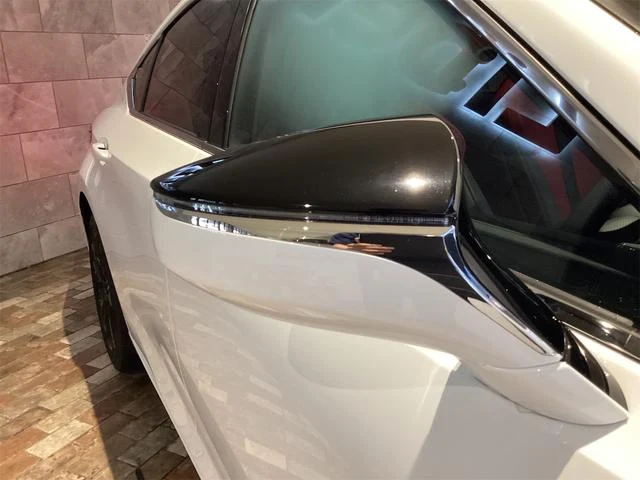 Lexus ES 27