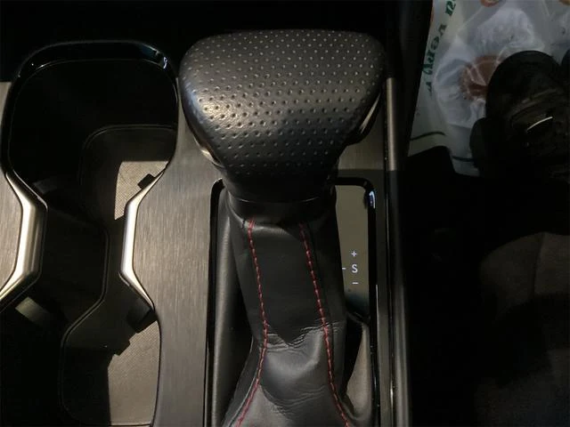 Lexus ES 8