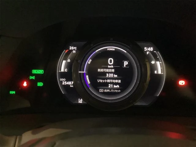Lexus ES 18