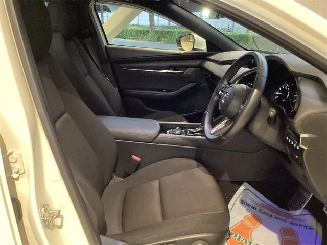 Mazda MAZDA3 50