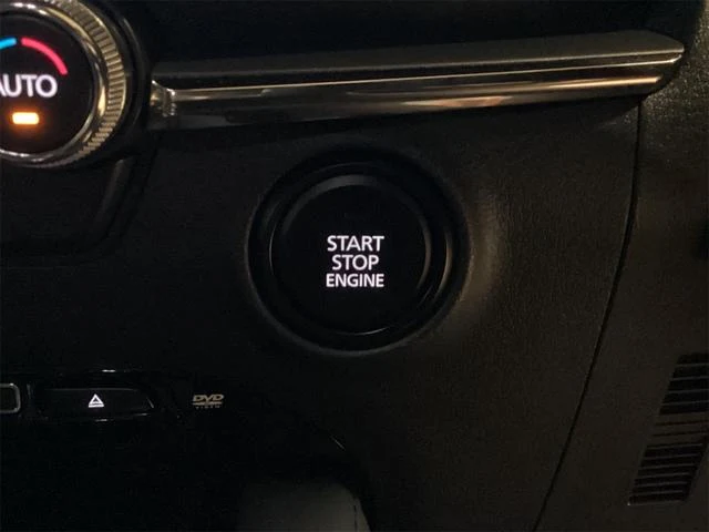 Mazda MAZDA3 9