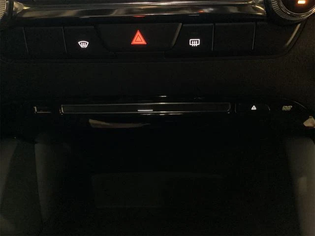 Mazda MAZDA3 21