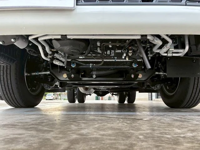 Mitsubishi Fuso CANTER 49