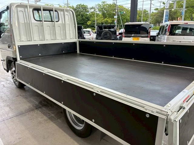 Mitsubishi Fuso CANTER 41