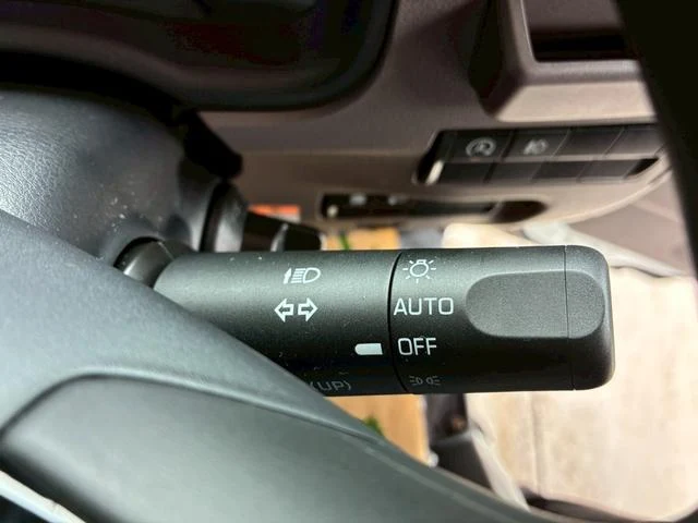 Mitsubishi Fuso CANTER 10