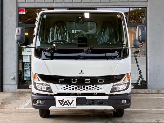 Mitsubishi Fuso CANTER 6