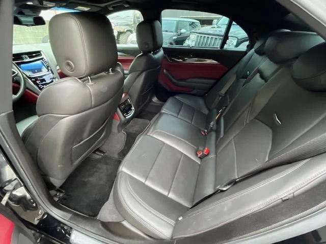 Cadillac CTS 11
