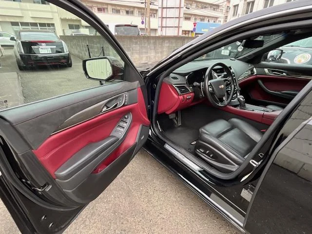 Cadillac CTS 6