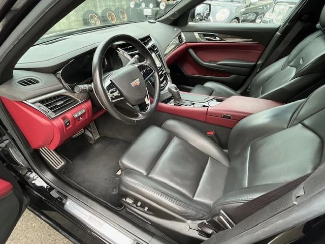 Cadillac CTS 5