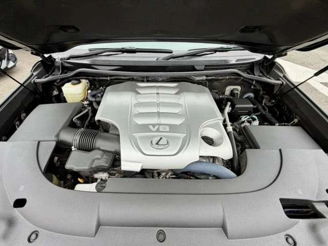 Lexus LX 40