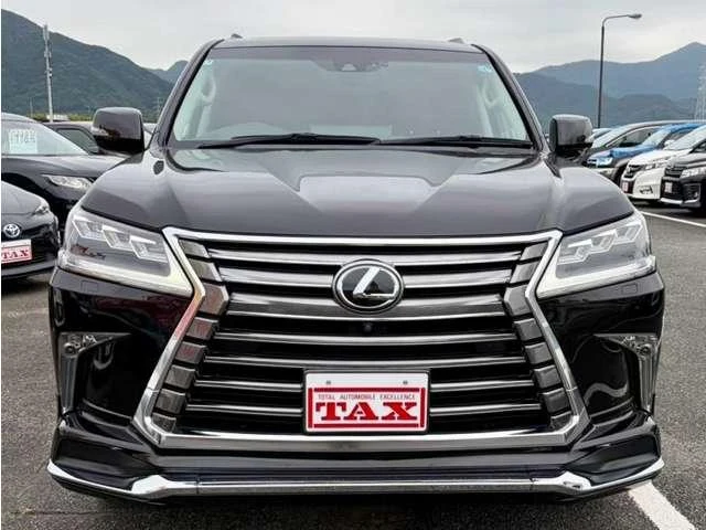 Lexus LX 42