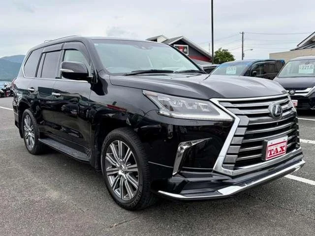 Lexus LX 49