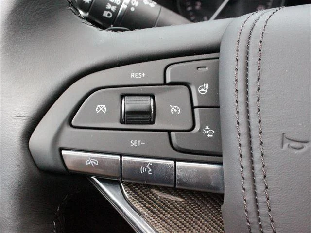 Cadillac XT6 16