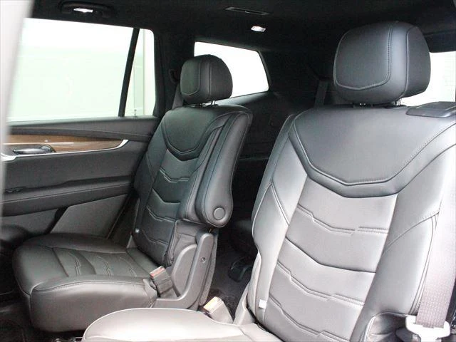 Cadillac XT6 14